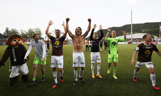 - I dag er Mjøndalen mer enn et postnummer drammenserne kan raljere med, det er Buskeruds beste fotballag